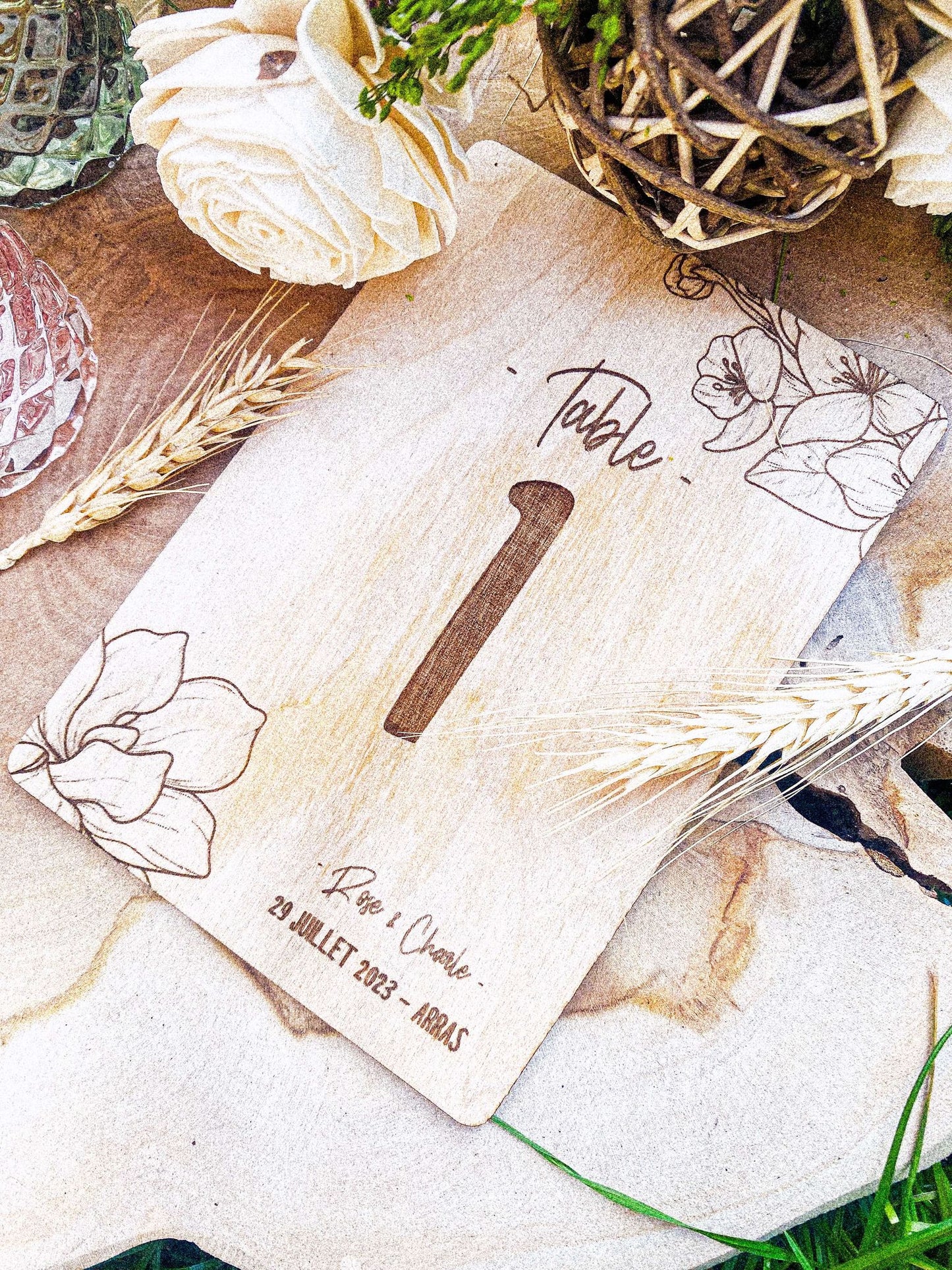 Numéro de table en bois